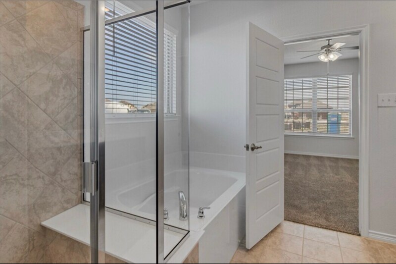 Building Photo - 2853 Hancock Ln