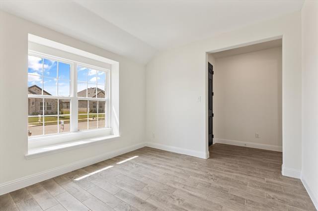 Building Photo - 608 Amenduni Ln