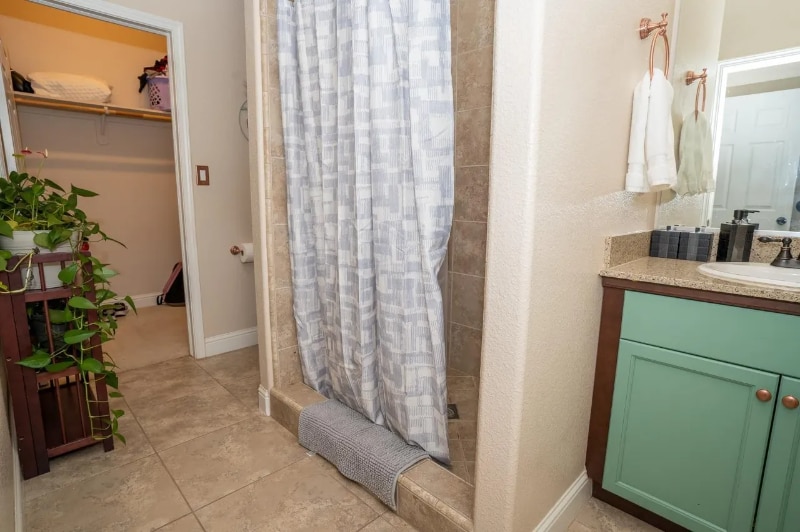 Building Photo - 7269 W Robinwood Ln