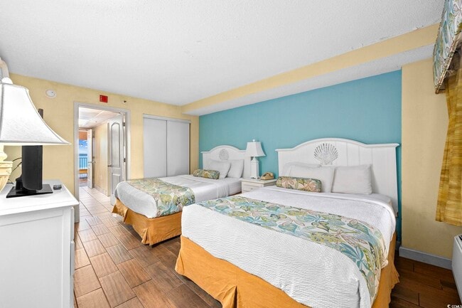 Building Photo - 6804 N Ocean Blvd