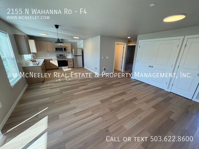 Building Photo - 2155 N Wahanna Rd