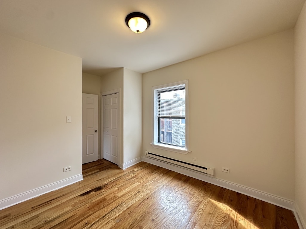 Building Photo - 755 W Cornelia Ave