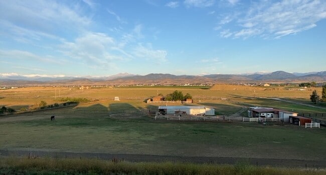 Building Photo - Great Home in Berthoud