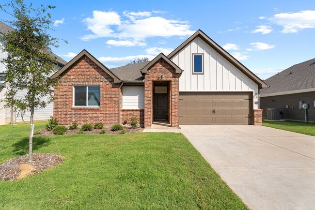 Primary Photo - 6044 Freedom Dr