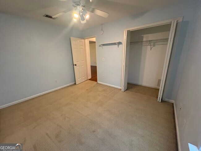 Building Photo - 603 Victorias Cir