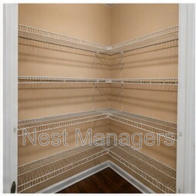Building Photo - 2225 Stornoway Ct