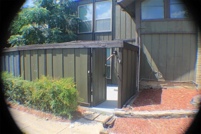 Building Photo - 4616 Country Creek Dr