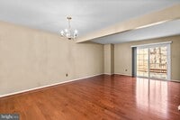 Building Photo - 8871 Manahan Dr