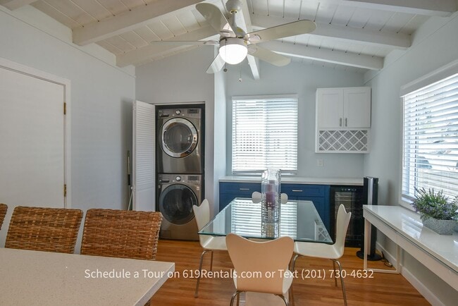 Building Photo - Remodeled 3 Bedroom, 2 Bath House