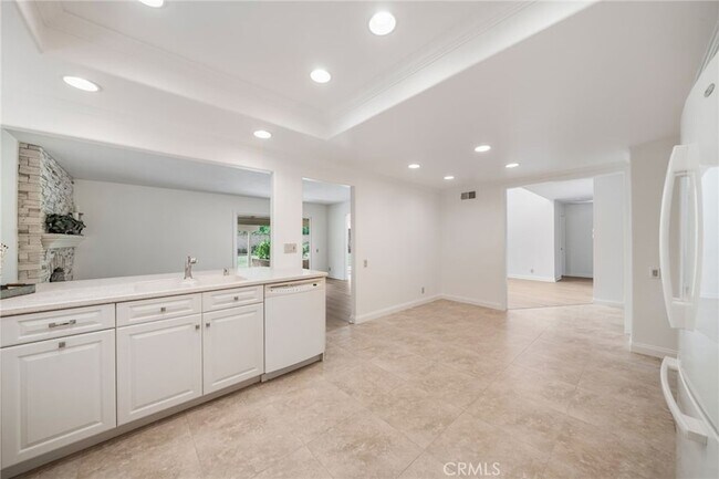 Building Photo - 24382 Macedo Dr