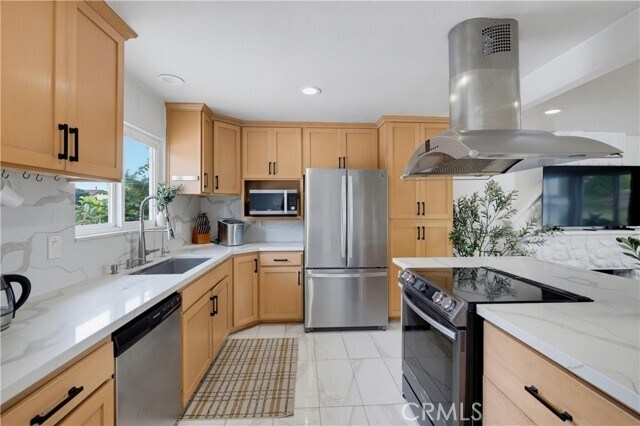 Building Photo - 9471 Mokihana Dr