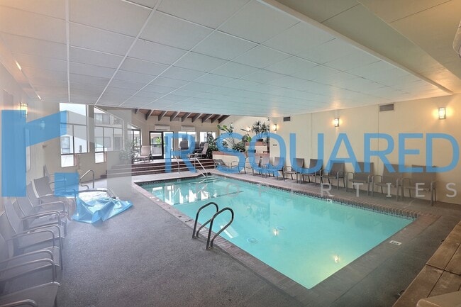 Building Photo - 401 100th Ave NE