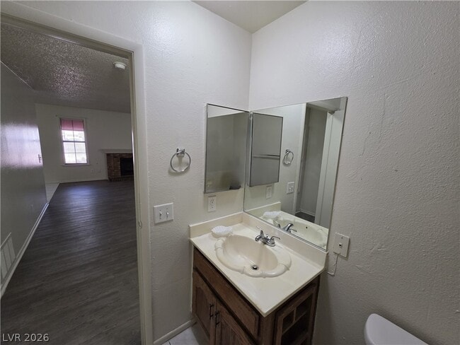 Building Photo - 6671 W Tropicana Ave