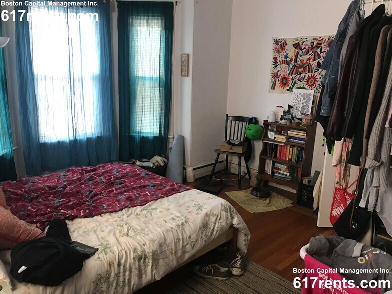 Building Photo - 7 Quincy St