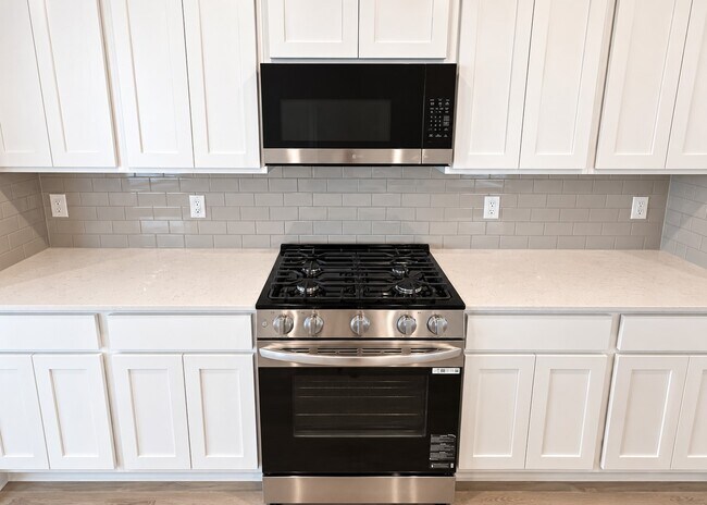 Building Photo - 4026 Bay Ct
