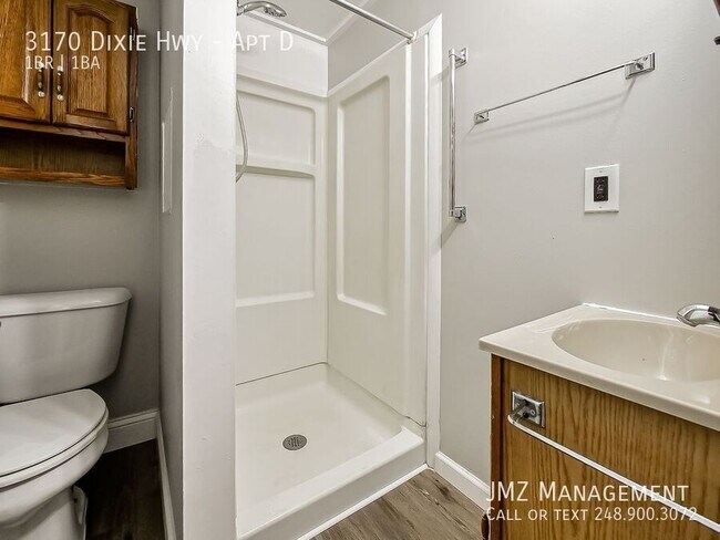 Building Photo - 3170 Dixie Hwy