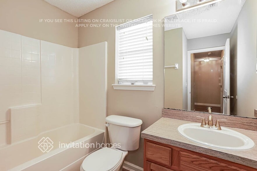 Building Photo - 3513 Whisper Creek Blvd