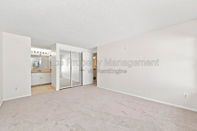 Building Photo - 2881 W Long Dr