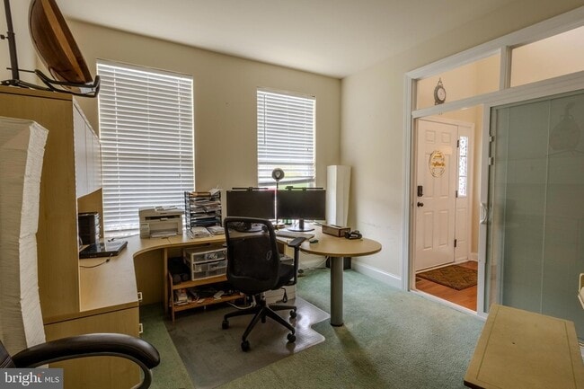 Building Photo - 3365 Alydar Rd