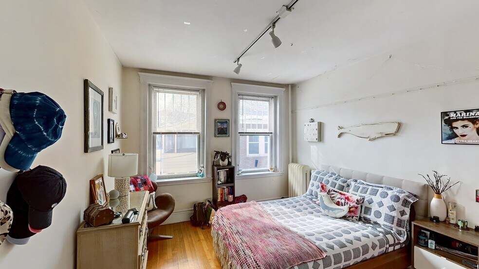 Building Photo - 226 Jamaicaway