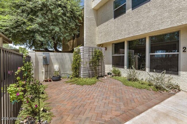 Building Photo - 2929 N 39th St