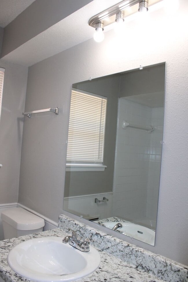 Building Photo - ALL NEW!