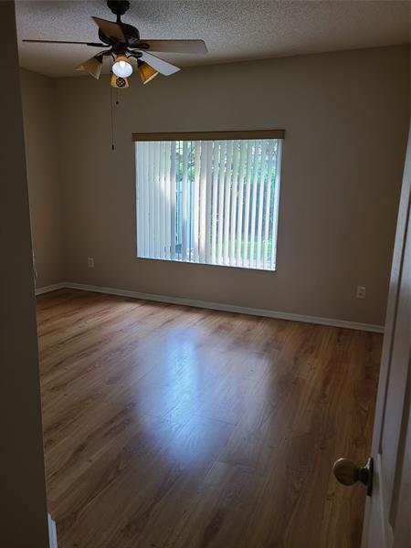 Building Photo - 4740 SW 12th Pl