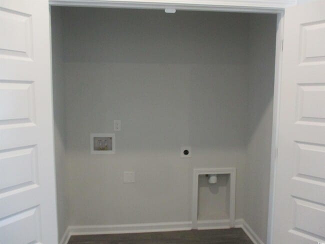 Building Photo - 264 Brackish Dr