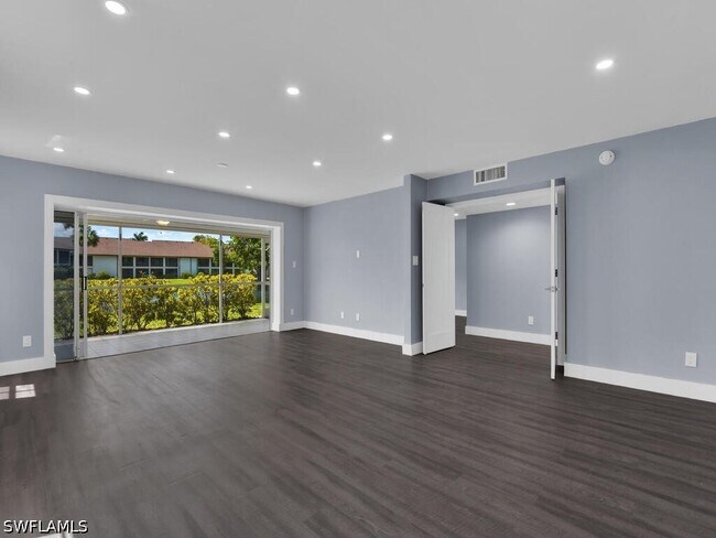 Building Photo - 1200 Misty Pines Cir