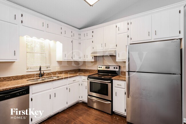 Building Photo - 4113 Winkler Way