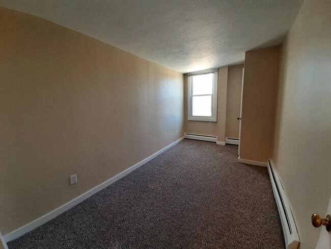 Building Photo - 163 - 165 Main Street