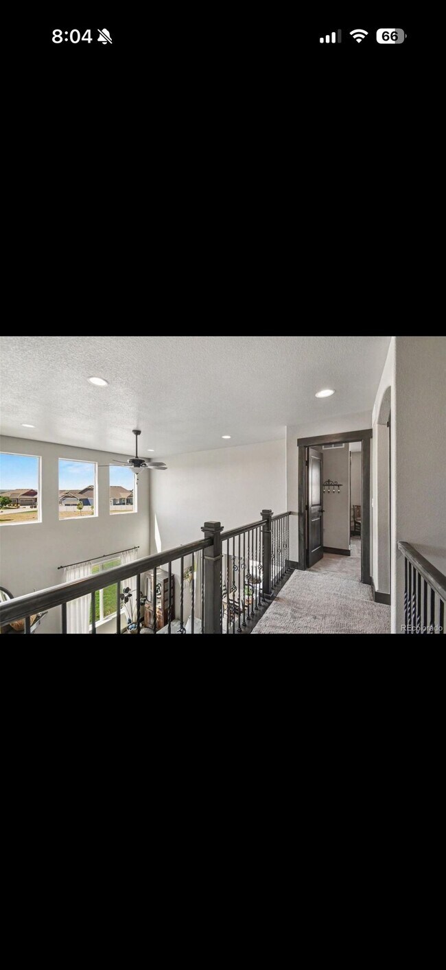 Building Photo - 1833 Castle Hill Dr