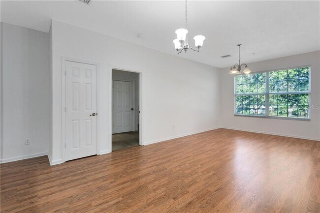 Building Photo - 581 Brantley Terrace Way