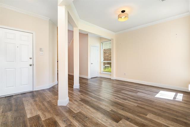 Building Photo - 11801 Cottontail Dr
