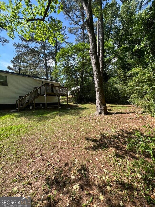 Building Photo - 7600 Suwannee Ct