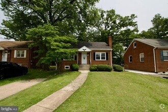 Building Photo - 6700 Livingston Rd