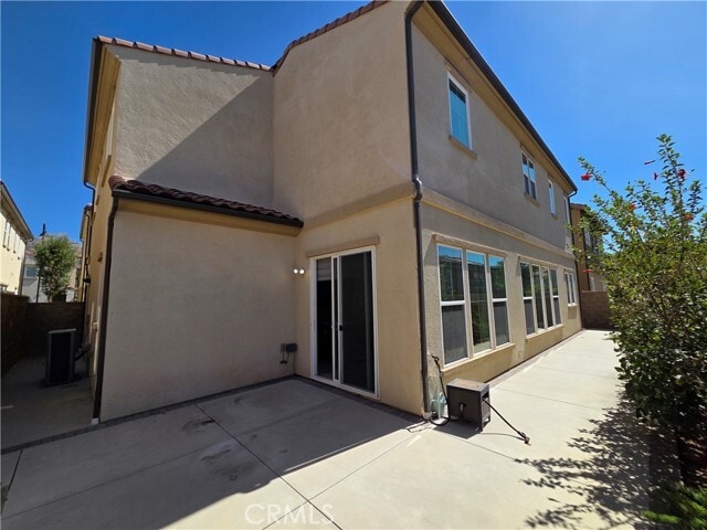 Building Photo - 20640 W Chestnut Cir