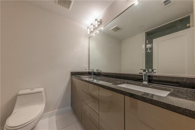 Building Photo - 5104 Woodmoor Dr