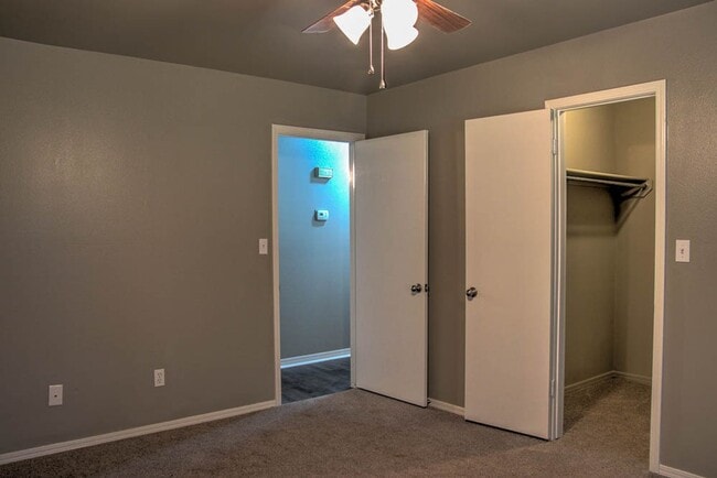Building Photo - Bixby 3 bed 2 bath in Bixby schools