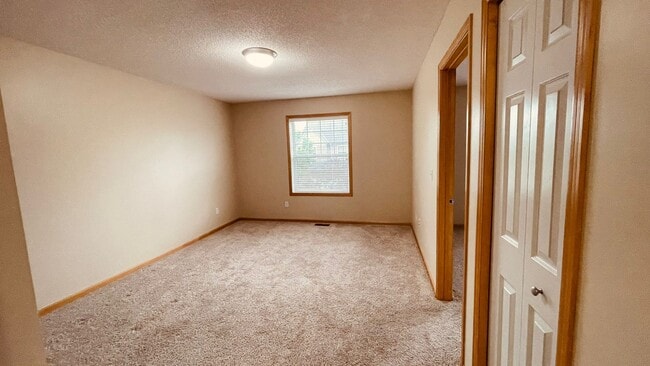 Common Area upstairs - 6583 Linwood Drive