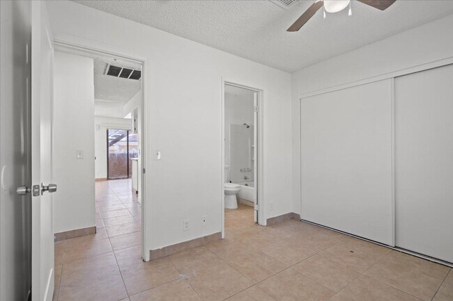 Building Photo - Winwood