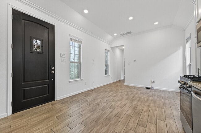 Building Photo - 9626 Dancing Grass Dr