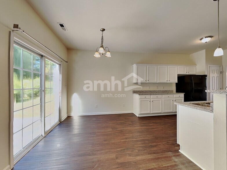 Building Photo - 2916 Filbert St