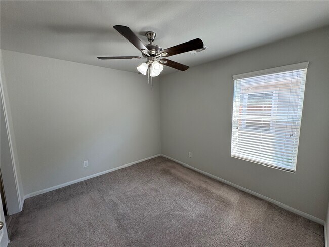 Building Photo - 18326 W Hardy Rd