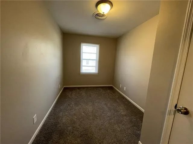 Building Photo - 10623 Palmer Ave