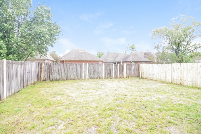 Building Photo - 1420 Marhill Cove