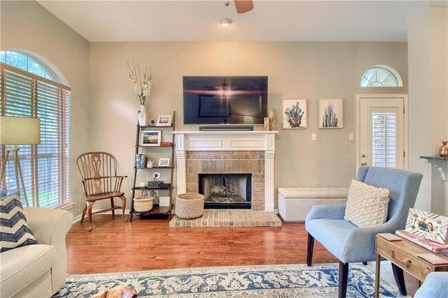 Building Photo - 7902 Isaac Pryor Dr