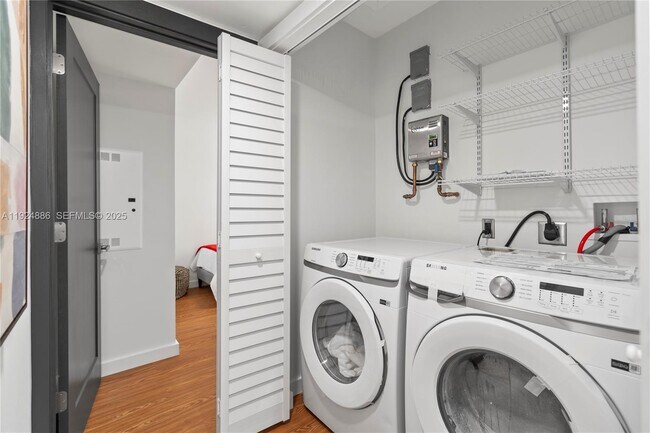 Building Photo - 220 NW 134th St