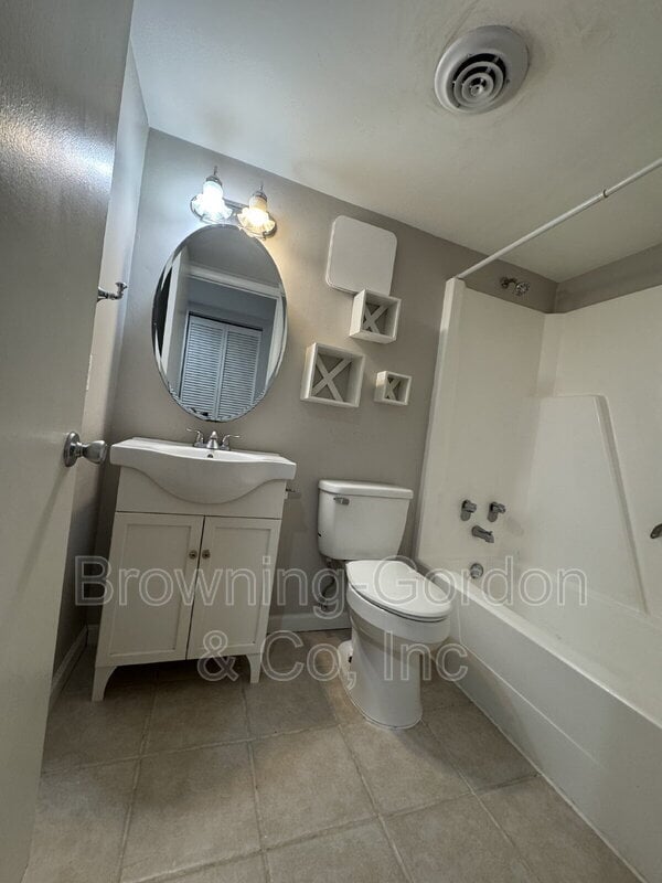 Building Photo - 363 Summit Ridge Cir