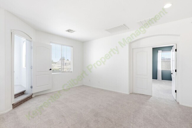 Building Photo - 3829 E Packard Dr